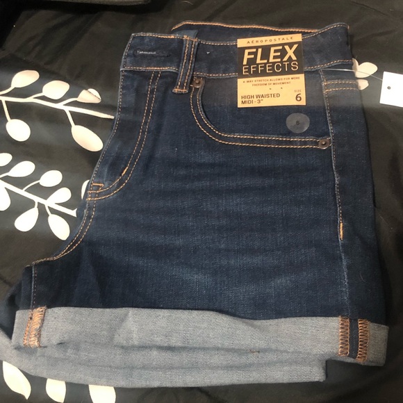 Aeropostale Pants - Aeropostale high wasted shorts